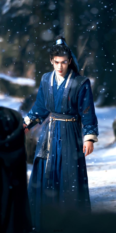 张凌赫古装持剑雪景仙侠冷峻男生人物手机壁纸