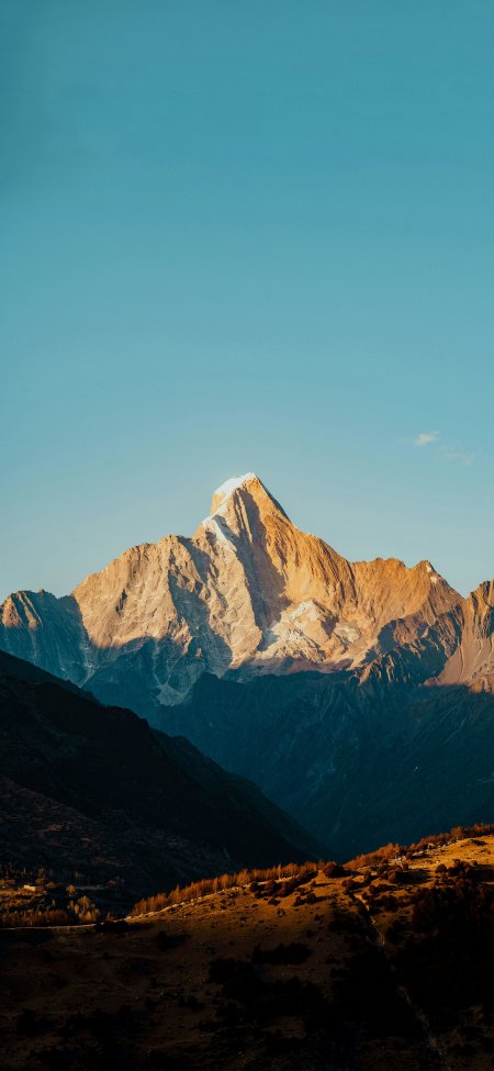 日照金山雪山金辉壮丽风景手机壁纸