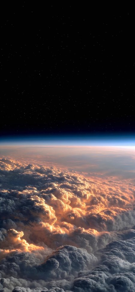 星空下地球大气层云海风景手机壁纸