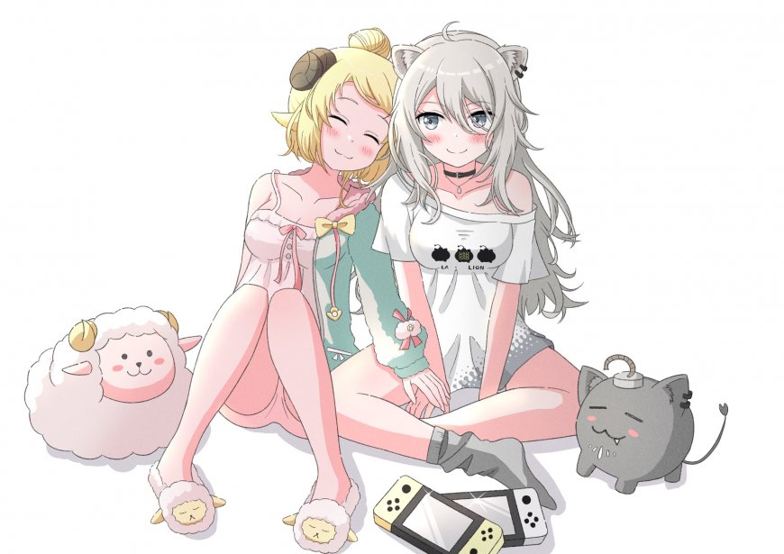 双马尾金发少女与银发猫耳少女粉白动漫电脑