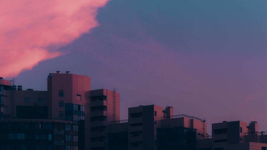 城市建筑剪影粉紫渐变风景电脑壁纸