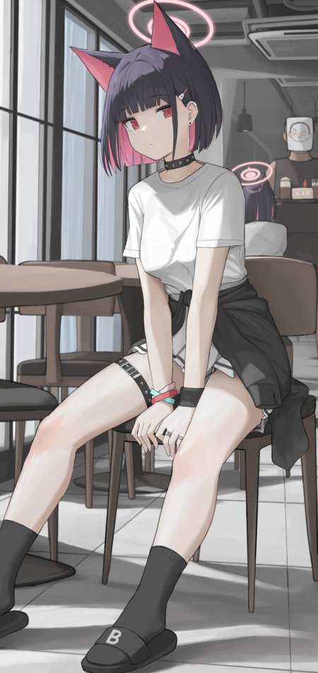 共山和纱 蔚蓝档案猫耳少女咖啡厅坐姿粉黑动漫手机壁纸