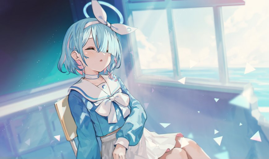 蓝发少女水手服微笑青蓝动漫电脑壁纸