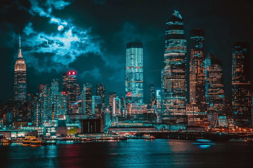 纽约夜景高楼林立蓝紫霓虹城市建筑电脑壁纸