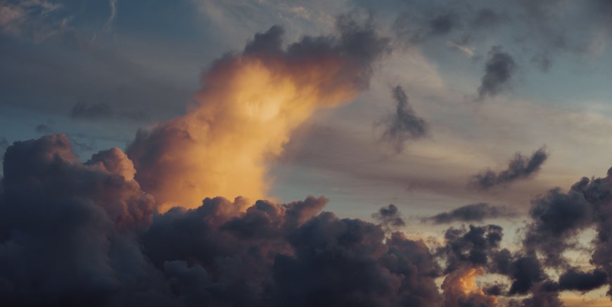 夕阳云海金橙渐变风景电脑壁纸精选