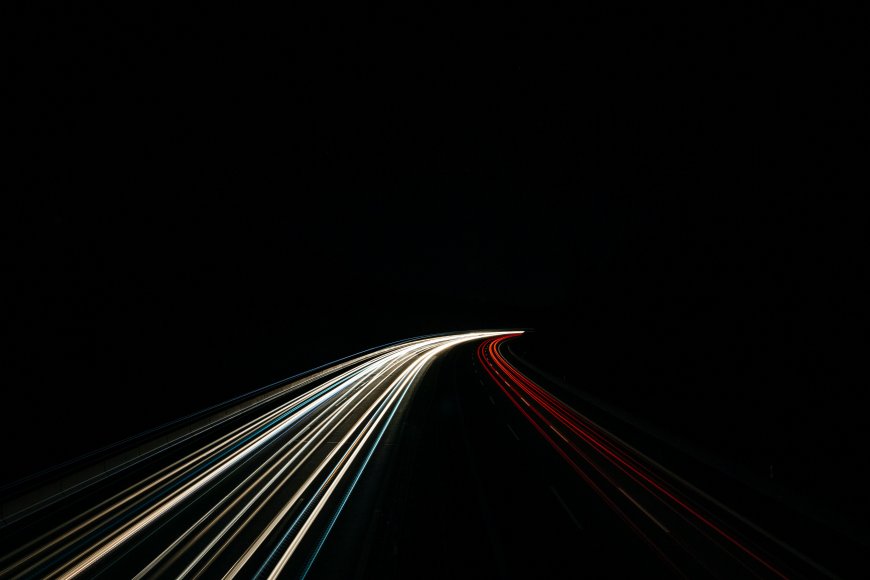 夜景高速车流光轨蓝红长曝光摄影电脑壁纸