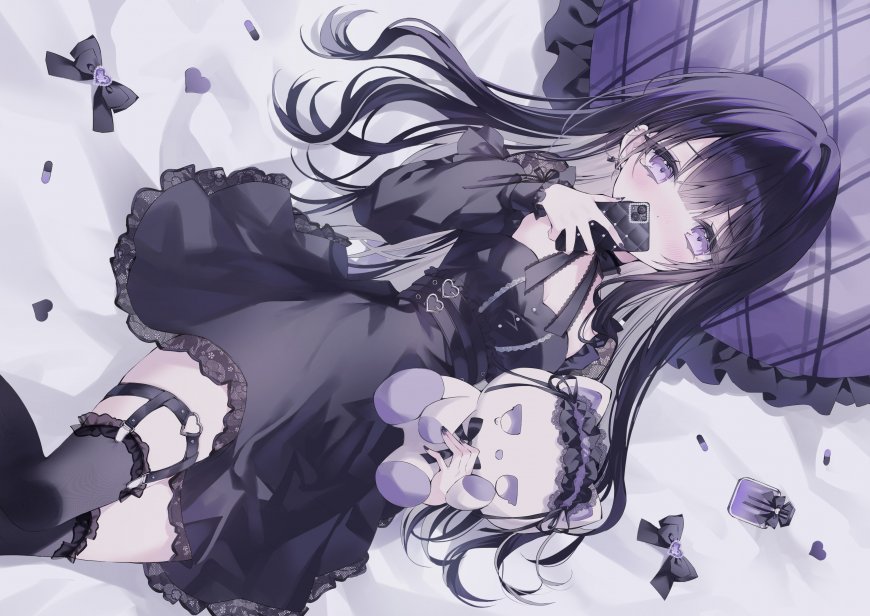 紫发少女黑裙蕾丝紫白动漫电脑壁纸