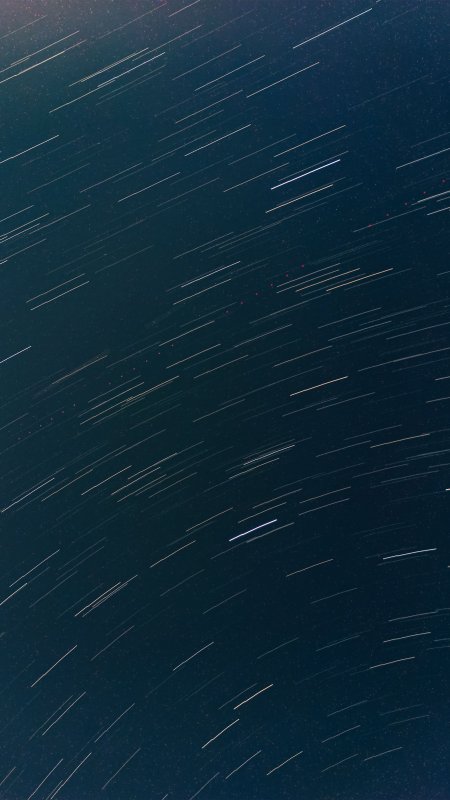 星轨划过深蓝夜空暗蓝太空科幻手机壁纸