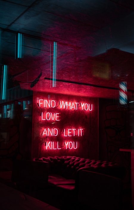 霓虹灯语FindWhatYouLove暗夜情感文艺手机壁纸