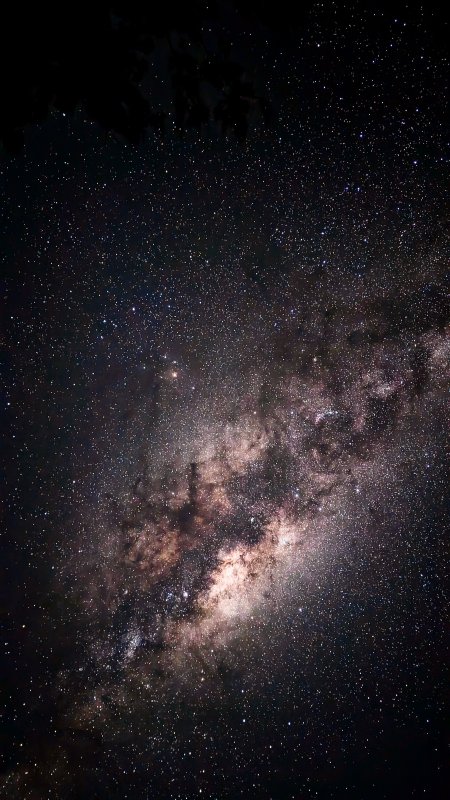 银河璀璨星云密布暗蓝太空科幻手机壁纸
