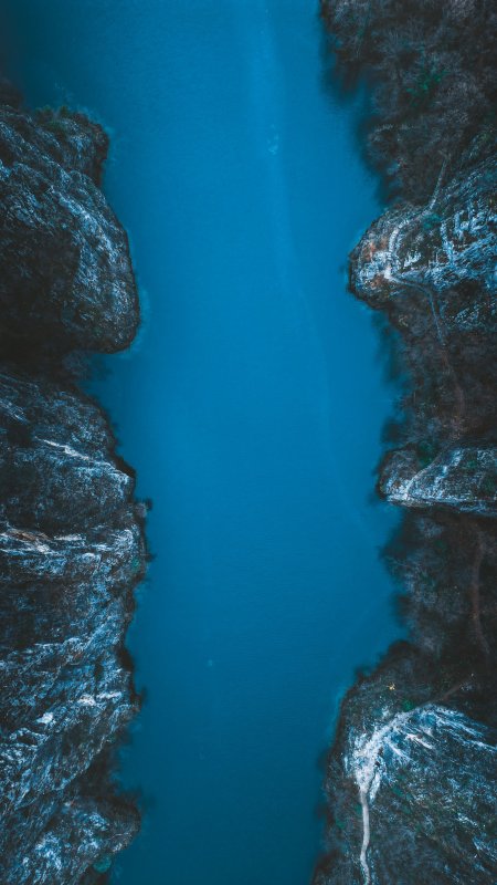 峡谷碧水俯瞰蓝调风景手机壁纸精选