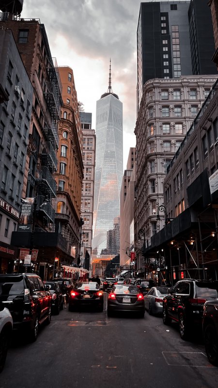 纽约世贸中心一号楼林立街景暗金城市建筑手机壁纸