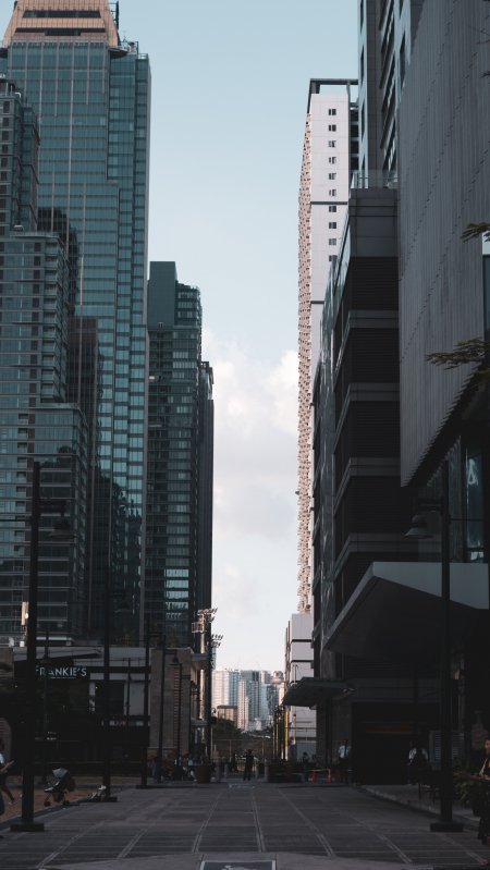 现代都市高楼林立灰蓝建筑手机壁纸
