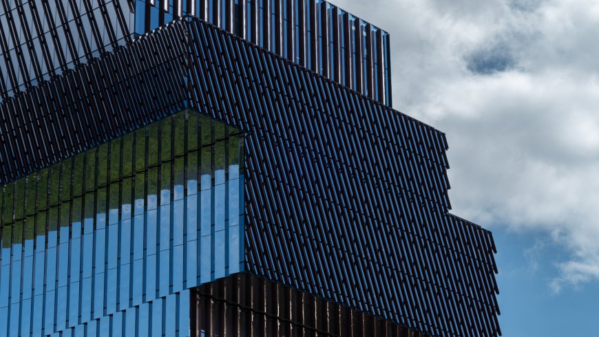 现代建筑玻璃幕墙蓝灰城市建筑电脑壁纸