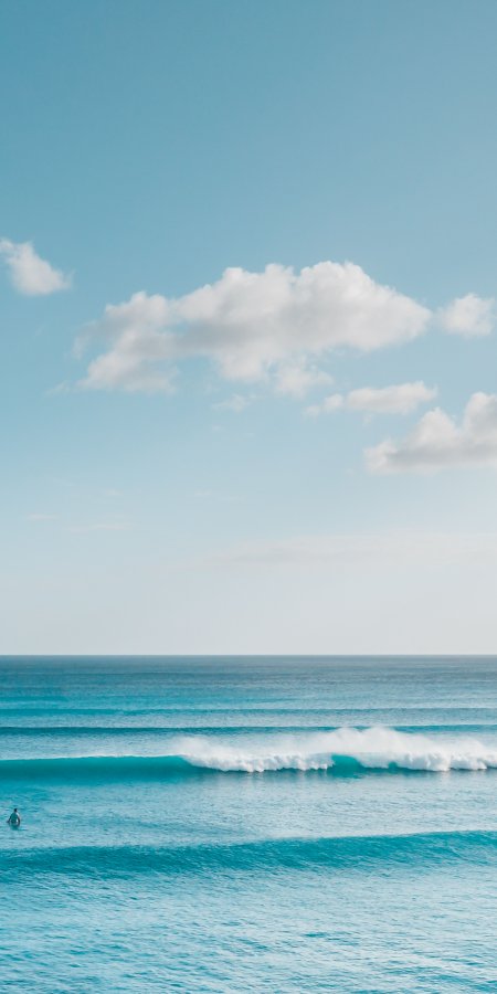 碧海蓝天白浪翻涌蓝白风景手机壁纸