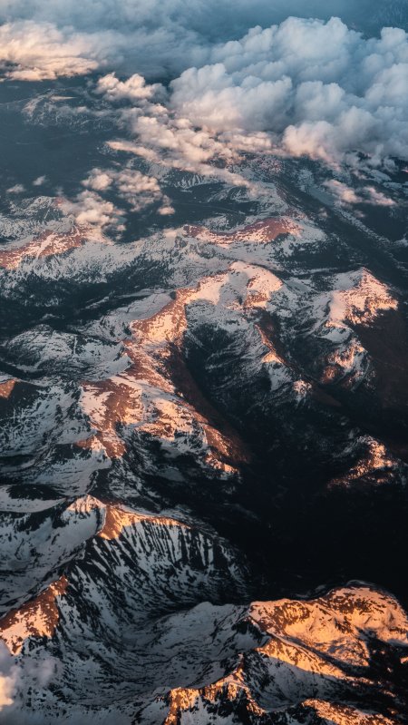 雪山云海日出金光风景手机壁纸精选