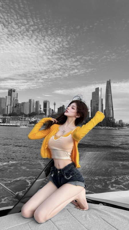 美女黄衣牛仔短裤悉尼港湾人物摄影手机壁纸