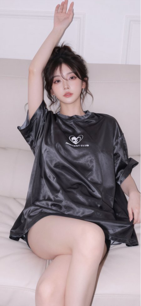 黑衣少女举手慵懒白背景人物摄影手机壁纸