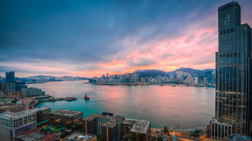 香港维多利亚港黄昏城市天际线粉紫蓝调建筑电脑壁纸