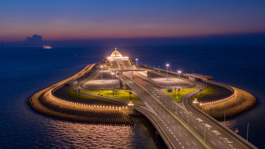 青岛奥帆中心情人坝夜景蓝紫城市建筑电脑壁纸