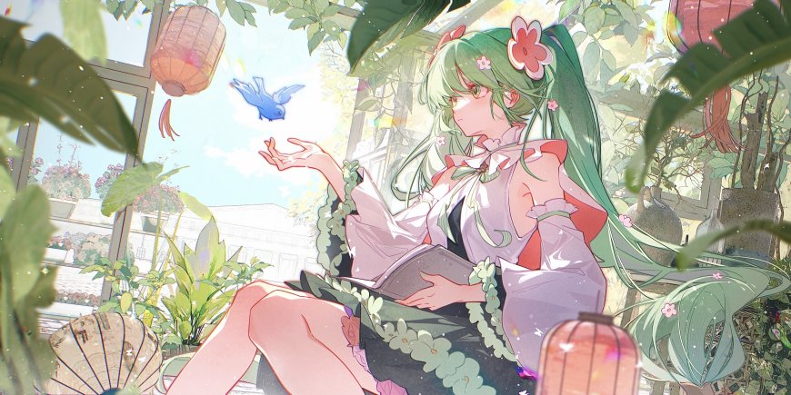 初音未来绿发花饰少女捧书静坐庭院蓝鸟飞舞粉绿清新动漫电脑壁纸