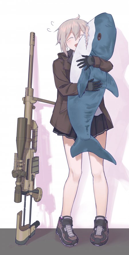 少女拥抱鲨鱼玩偶旁立狙击步枪粉紫动漫手机壁纸