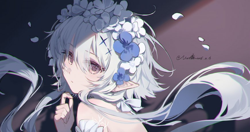 银发少女蓝白花朵头饰暗紫背景动漫电脑壁纸