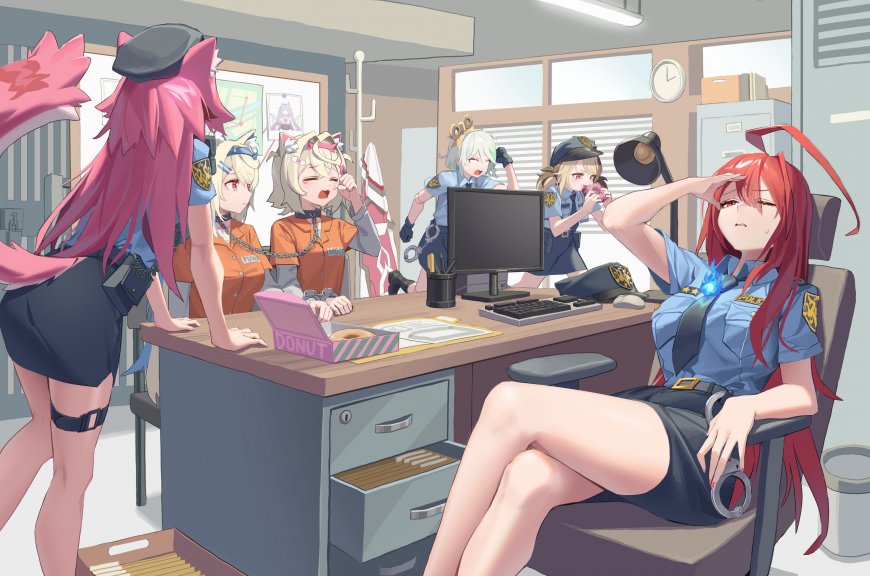 猫耳兽人警察办公室甜甜圈日常动漫电脑壁纸