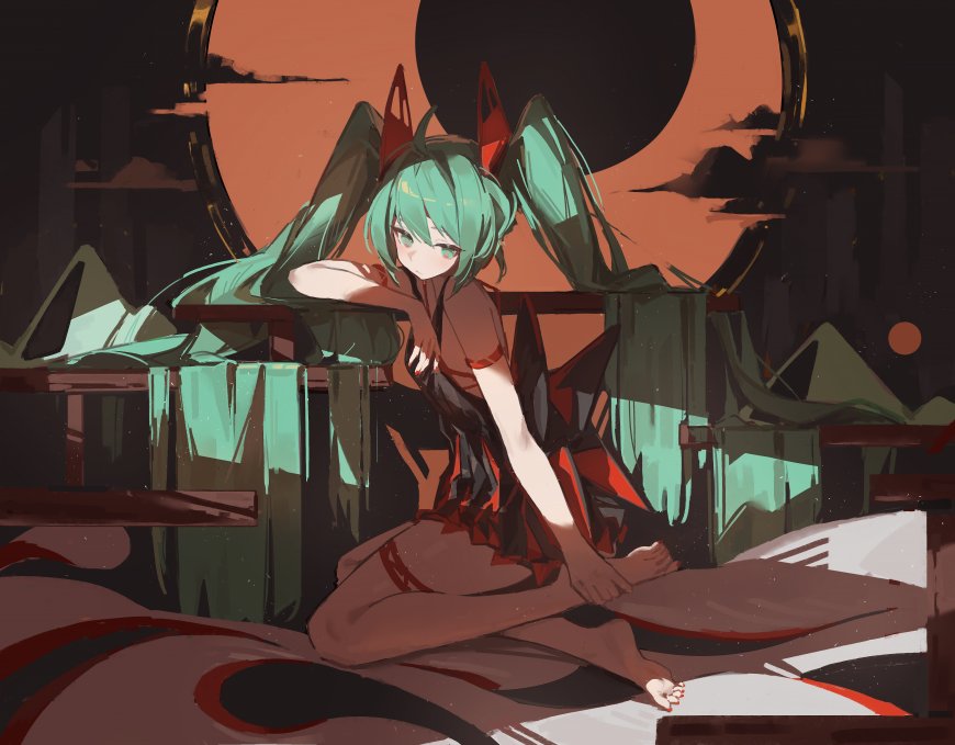 初音未来绿发双马尾红黑服饰暗橙背景动漫电脑壁纸