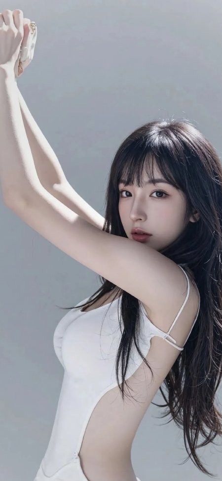 黑长直少女白裙抬手凝视灰调人物摄影手机壁纸