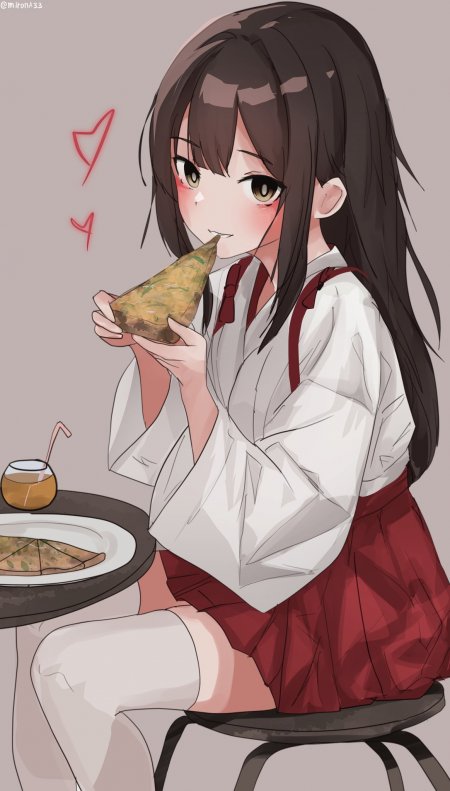 动漫少女白衫红裙吃可丽饼粉紫唯美手机壁纸