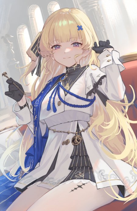 原神菲谢尔金发紫眸少女白蓝制服持杖微笑动漫手机壁纸