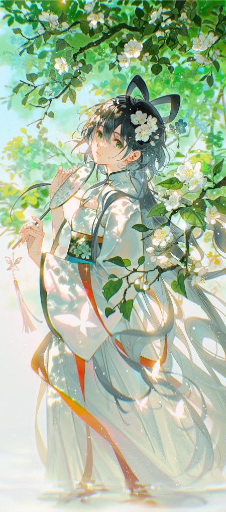 古风少女青丝花饰白裙持扇绿意盎然清新唯美动漫手机壁纸