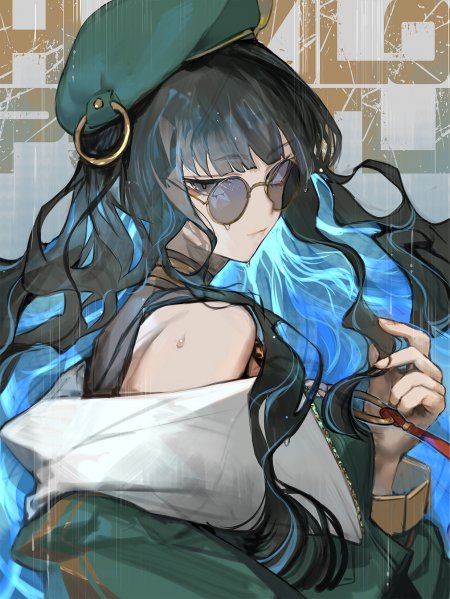 明日方舟星熊蓝黑长发绿贝雷帽少女戴墨镜持械蓝绿调动漫手机壁纸