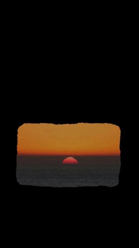 海面日落橙红渐变暗蓝风景手机壁纸