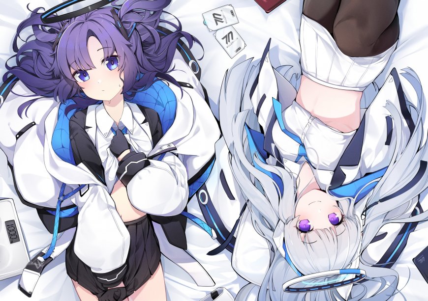 碧蓝档案早濑优香与银发少女白蓝制服躺卧紫眸动漫电脑壁纸
