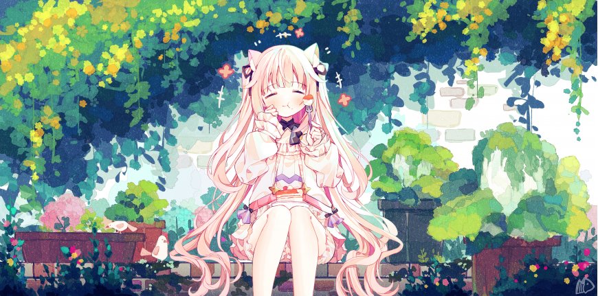 粉发猫耳少女闭眼微笑绿荫花园动漫电脑壁纸