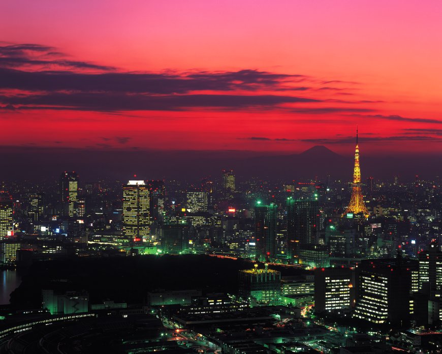 东京夜景富士山剪影霓虹璀璨红紫城市建筑电脑壁纸