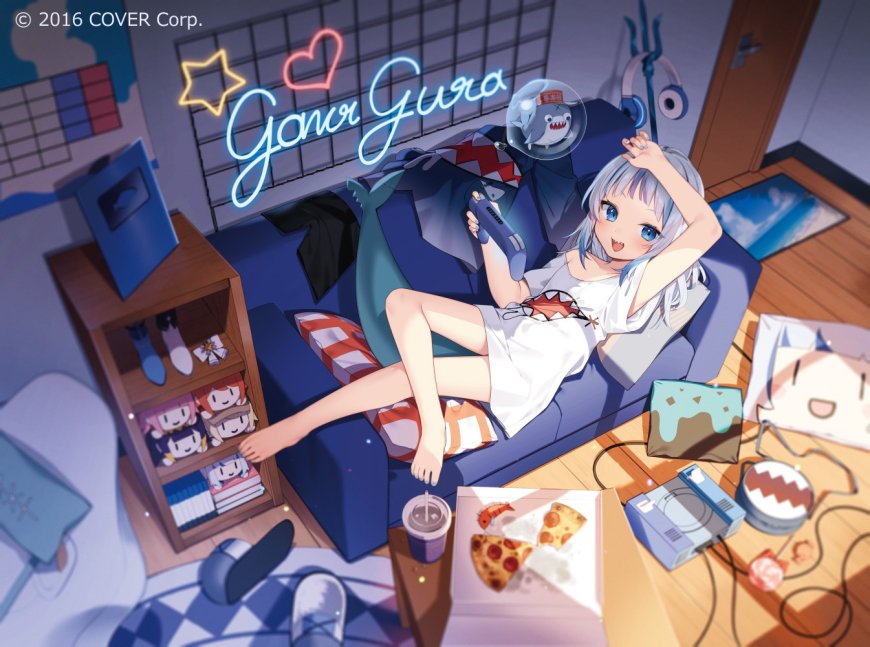 银发蓝眼少女躺沙发持游戏手柄霓虹灯装饰动漫电脑壁纸