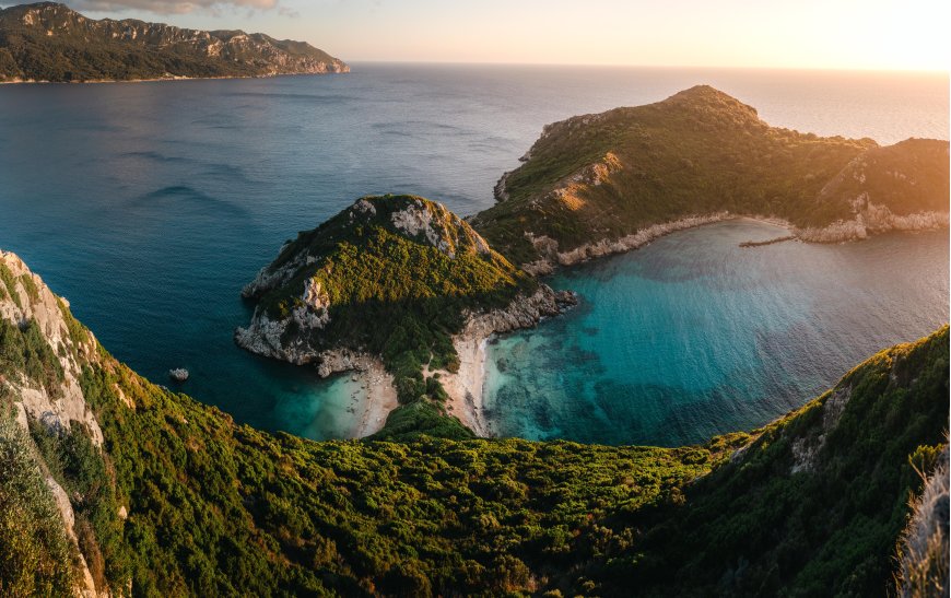 希腊扎金索斯岛沉船湾日落海景蓝绿自然风景电脑壁纸