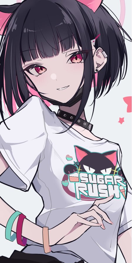 黑发红瞳猫耳少女白T恤粉紫色调动漫手机壁纸