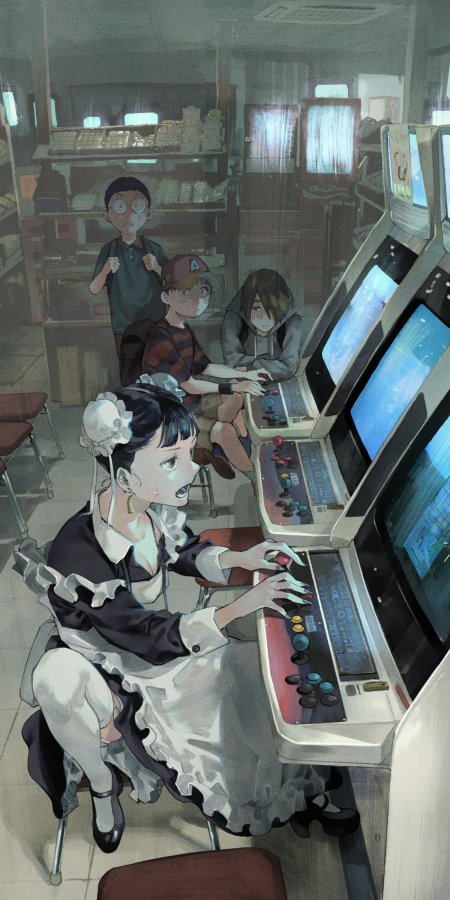 街机厅少女与同伴专注游戏灰蓝动漫手机壁纸