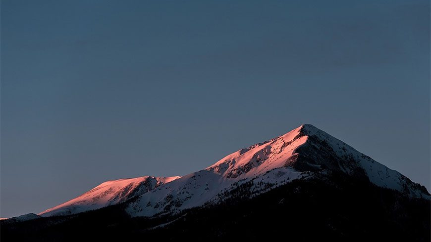 苹果定制阿尔卑斯山雪山高清壁纸
