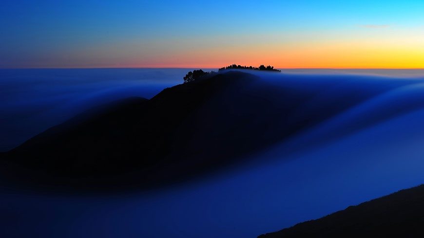 清晨高山云海壮丽自然风光壁纸